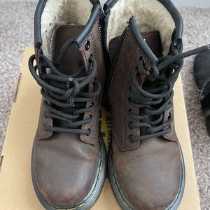 Dr. Martens Serena girls insulated boots size 13 brown
